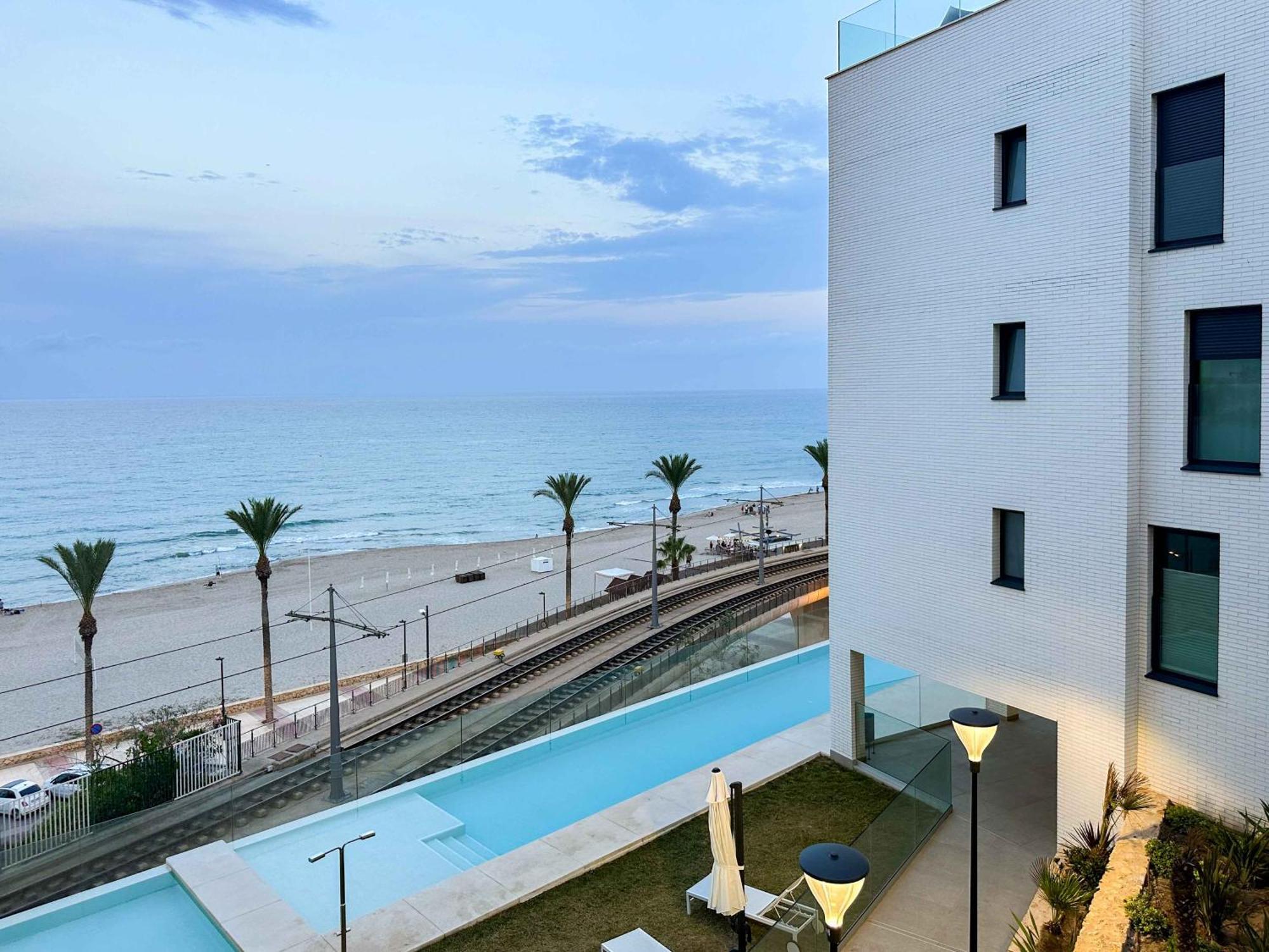 Beves Sea & Smart Work - El Principito Apartment